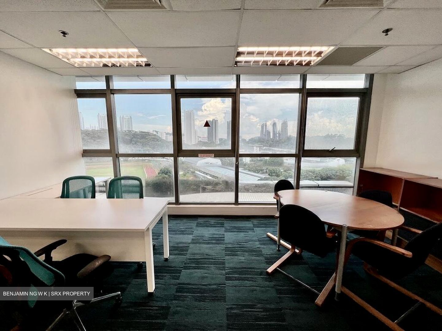Fragrance Empire Building (D5), Office #504486331